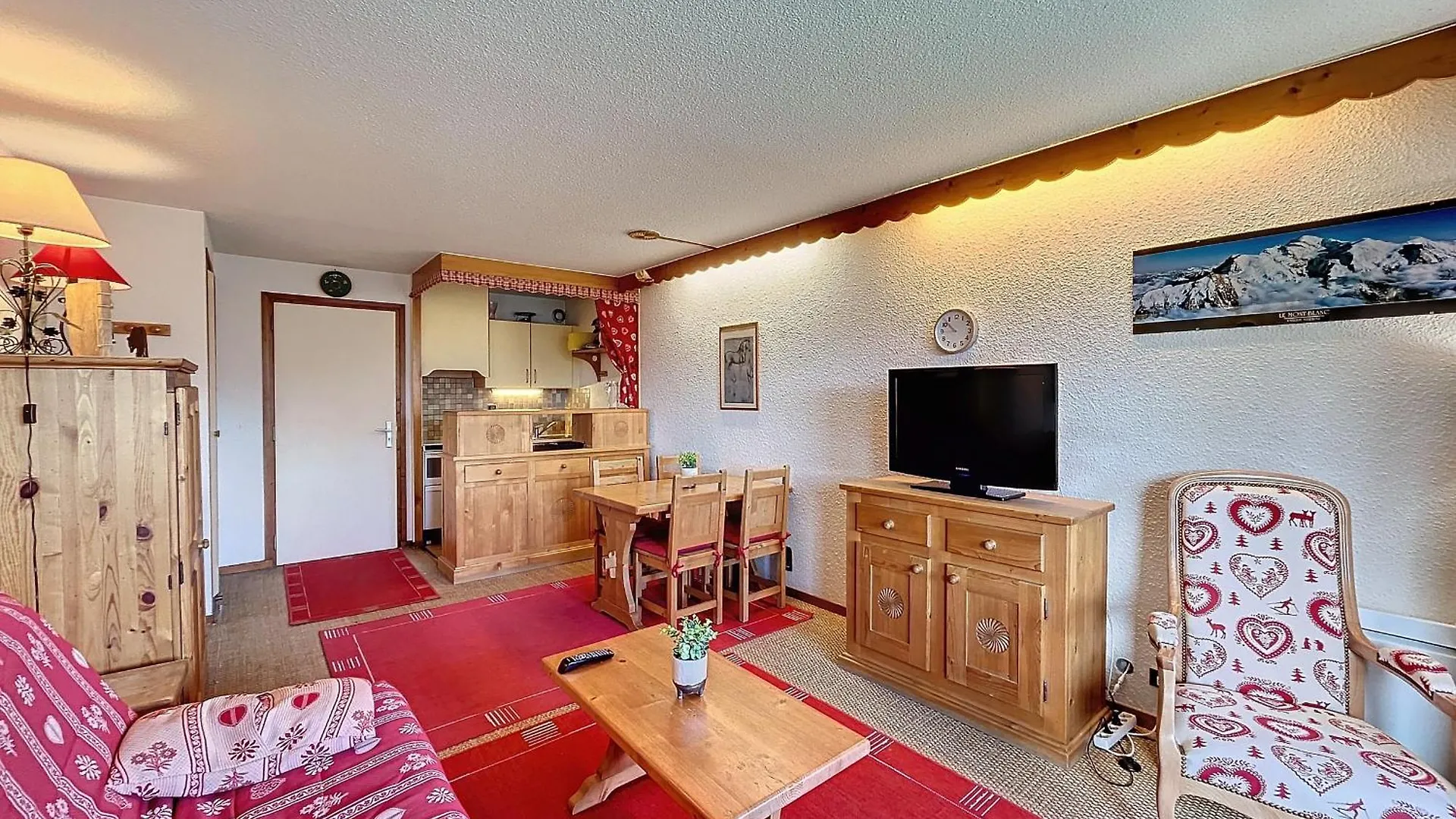 Studio Cosy Au Centre De Combloux Avec Parking - Fr-1-560-129 France